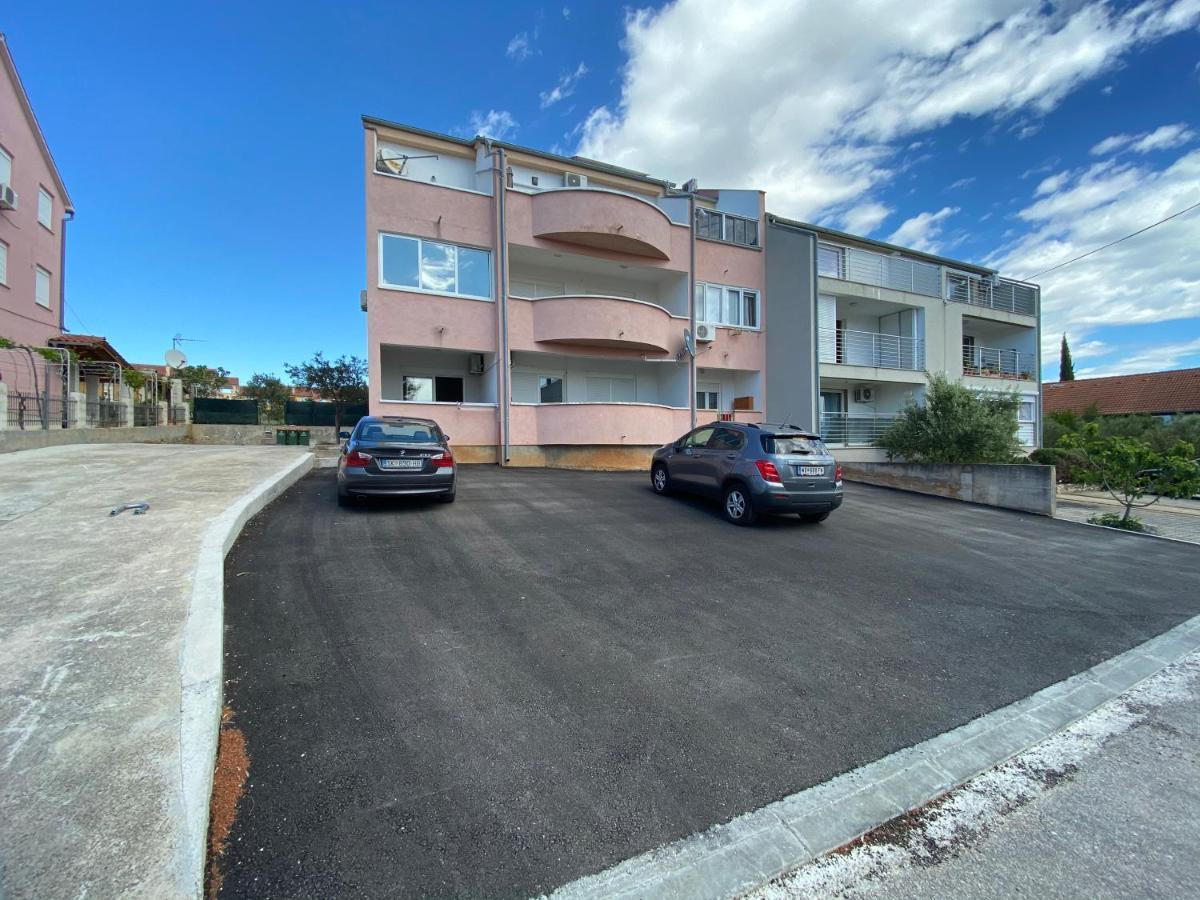 Apartman Teo Vodice Esterno foto